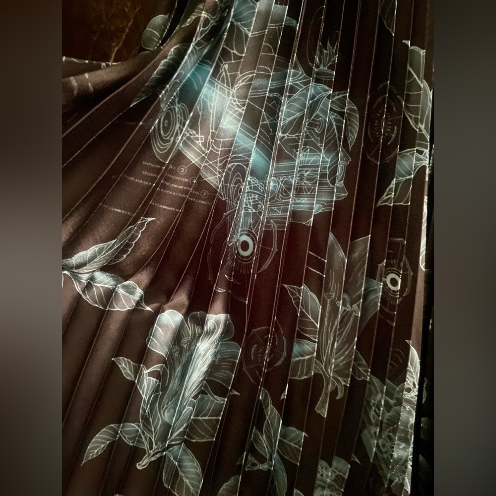 Givenchy Pleated Floral Midi Skirt - Picture 7 of 16